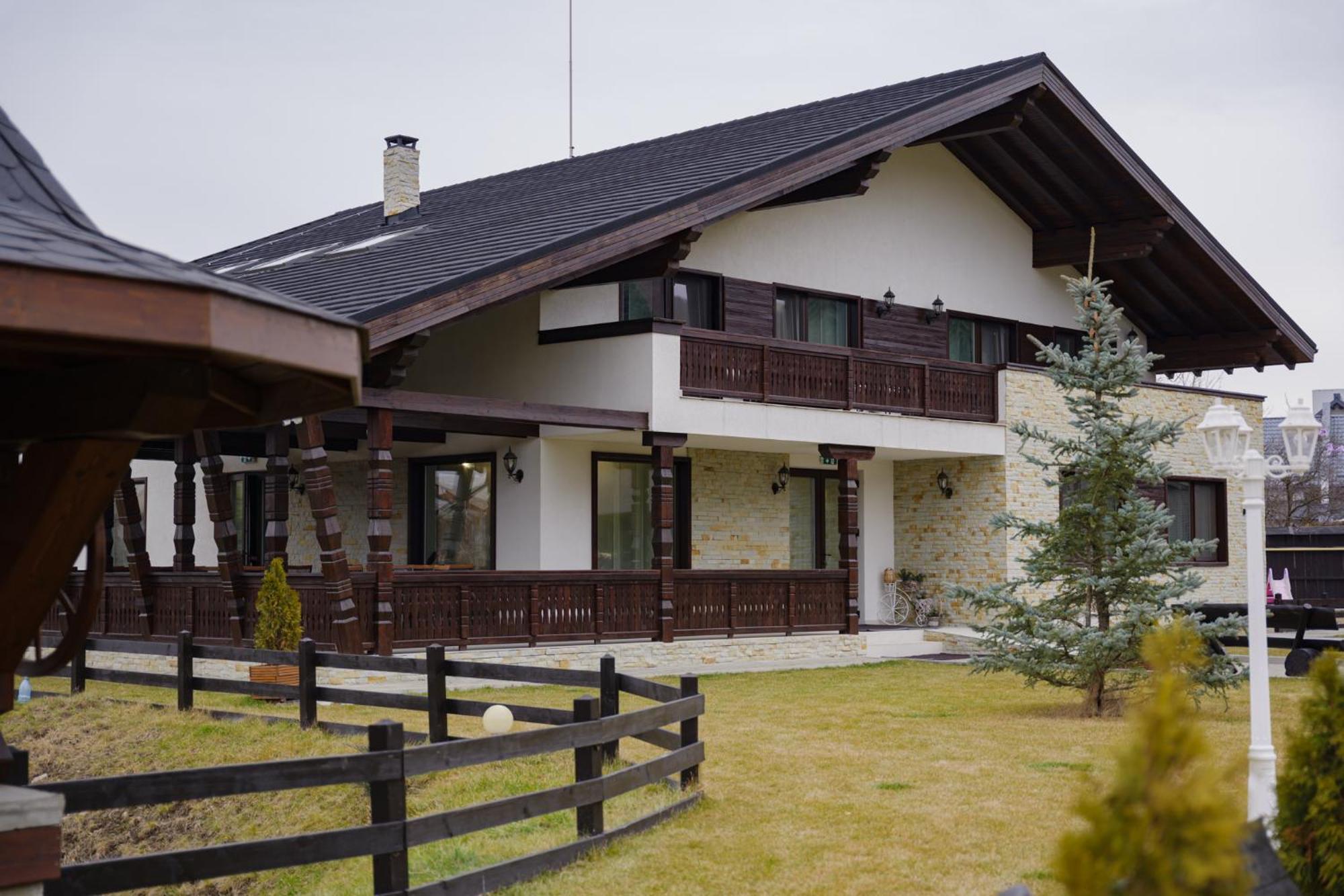 Niro Residence Gura Humorului Exterior photo