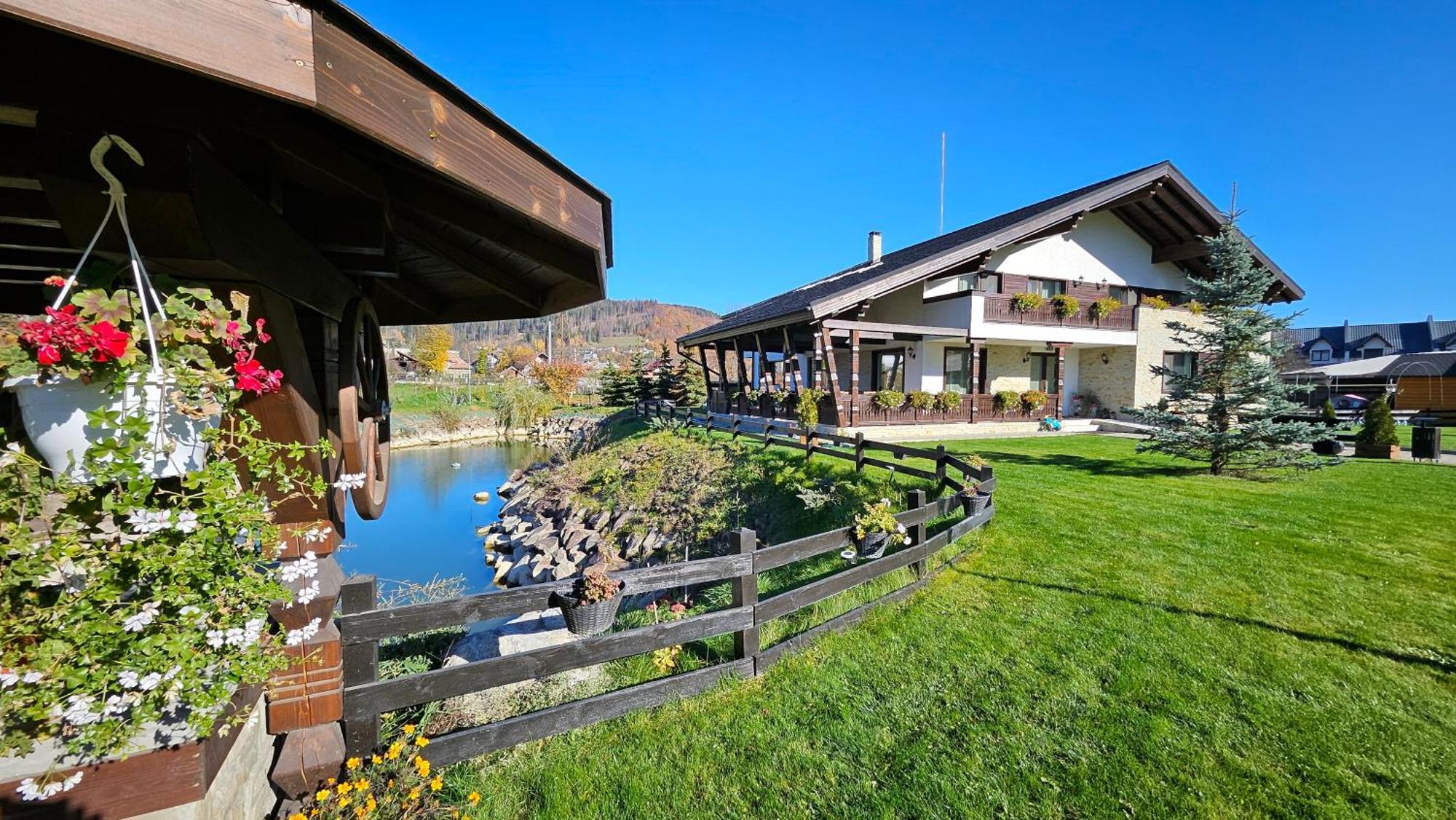 Niro Residence Gura Humorului Exterior photo